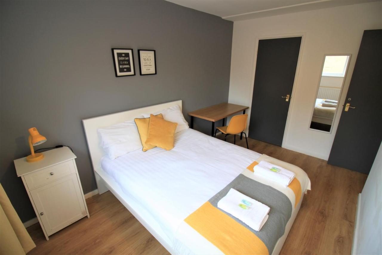 Hamilton House -3 Bed Close To Town, Drive Parking, 2 Toilets Newcastle-upon-Tyne Exteriör bild